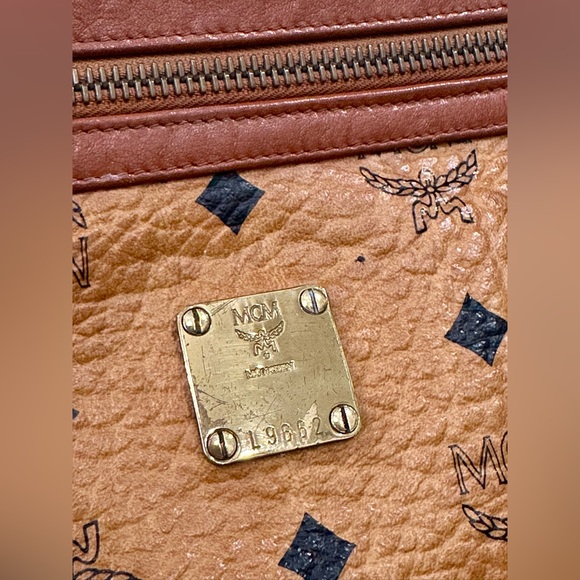 Vintage MCM Brown Visetos Leather Clutch - Picture 8 of 10